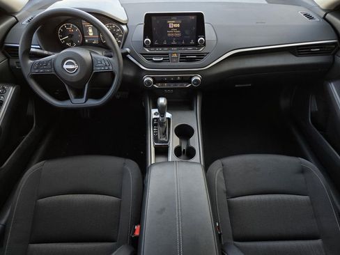 Used 2025 Nissan Altima 2.5 S image 14