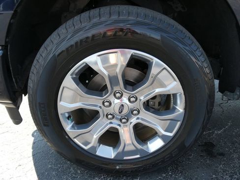Used 2021 Ford F150 Platinum w/ FX4 Off-Road Package AWD/4WD image 10