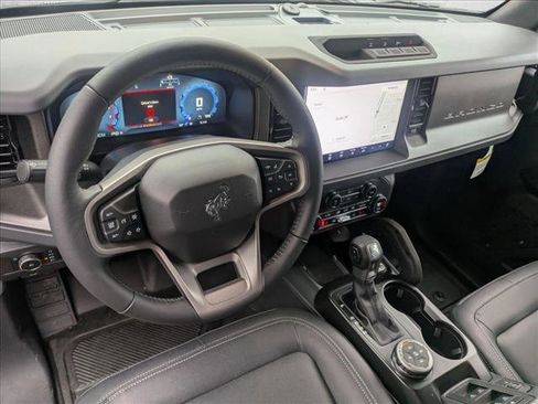 New 2026 Ford Bronco Big Bend w/ Black Diamond Package image 3