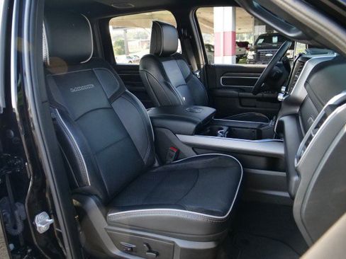Used 2025 RAM 2500 Laramie w/ Night Edition AWD/4WD image 44
