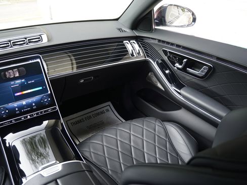 Used 2021 Mercedes-Benz S 580 4MATIC Sedan image 25