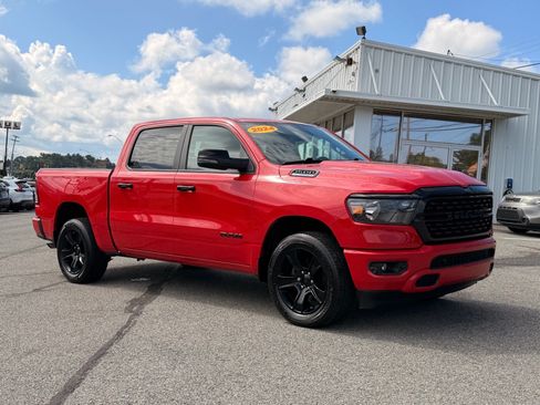 Used 2024 RAM 1500 Big Horn AWD/4WD image 8