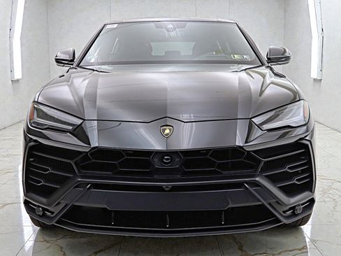 Used 2020 Lamborghini Urus image 26