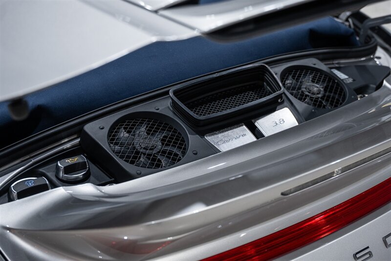 Used 2013 Porsche 911 Carrera 4S AWD/4WD image 43