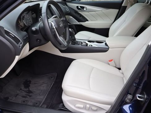 Used 2022 INFINITI Q50 Luxe w/ Cargo Package RWD image 17