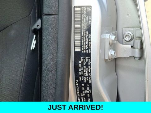 Used 2017 Jeep Renegade Altitude AWD/4WD image 26