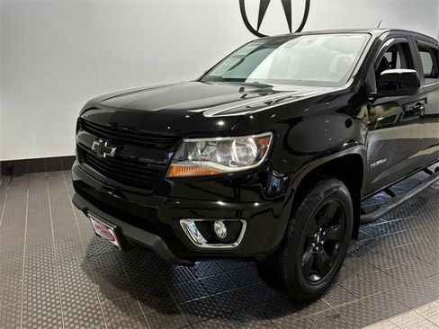 Used 2016 Chevrolet Colorado LT w/ Midnight Edition image 8