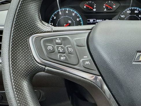 Used 2024 Chevrolet Equinox LS FWD image 11