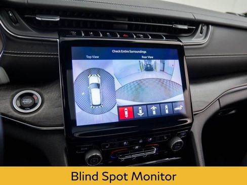 Used 2022 Jeep Grand Cherokee Overland w/ Adv Protech Group III image 26