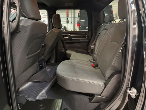 Certified 2024 RAM 2500 Big Horn w/ Night Edition AWD/4WD image 34