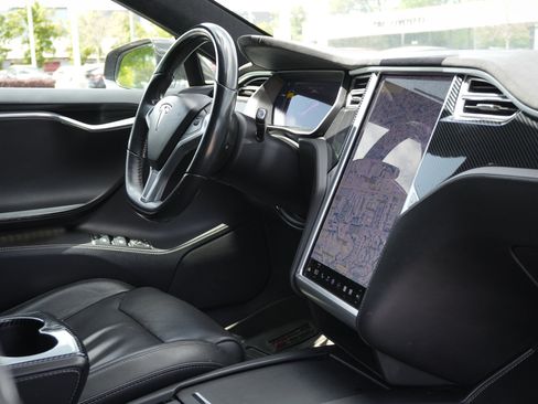 Used 2016 Tesla Model S P85D image 34