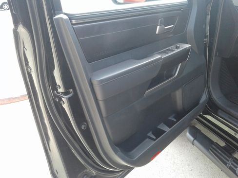Used 2026 Toyota Tundra SR5 AWD/4WD image 15