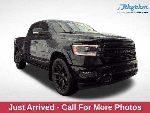 Used 2022 RAM 1500 Laramie AWD/4WD image 1
