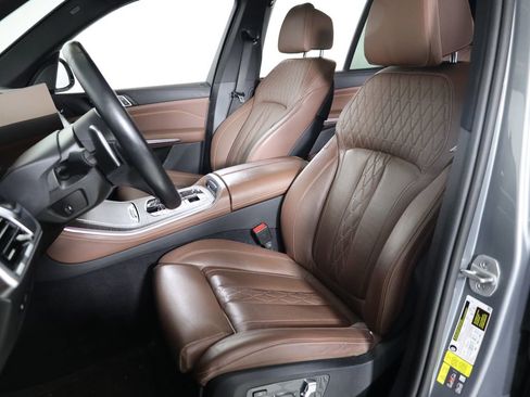 Used 2024 BMW X5 xDrive50e w/ Executive Package image 33