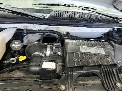 Used 2020 Chevrolet Express 3500 LT w/ LT Preferred Equipment Group RWD image 10
