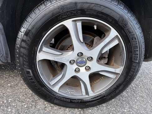 Used 2014 Volvo XC60 T6 image 13