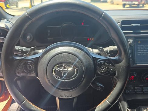 Used 2023 Toyota GR86 10th Anniversary SE RWD image 7
