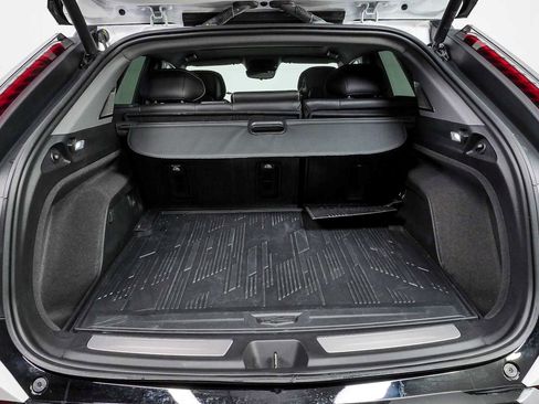 Used 2025 Cadillac Optiq Luxury 2 w/ LPO, Floor Liner Package AWD/4WD image 29