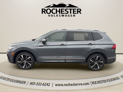 Used 2023 Volkswagen Tiguan SEL R-Line image 3