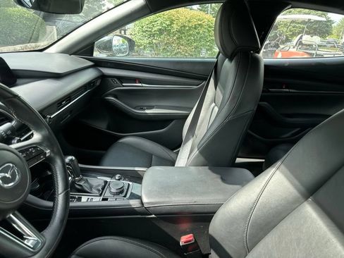 Used 2024 MAZDA MAZDA3 s FWD image 8