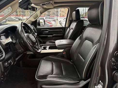 Used 2021 RAM 1500 Laramie w/ Laramie Southwest Edition RWD image 9