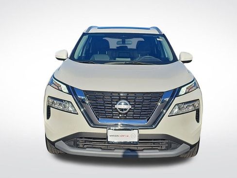 Used 2023 Nissan Rogue SV w/ SV Premium B Package image 10