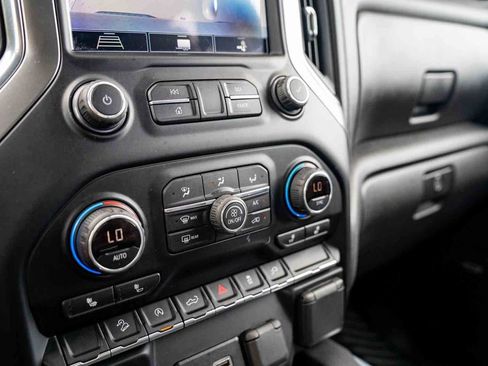 Used 2020 Chevrolet Silverado 1500 RST w/ Texas Edition AWD/4WD image 20