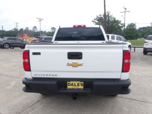 Used 2018 Chevrolet Silverado 1500 W/T w/ Trailering Package AWD/4WD image 12