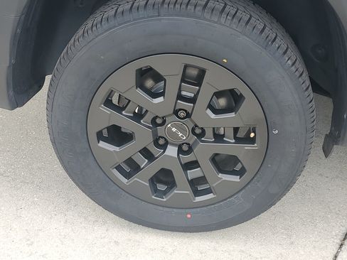 Certified 2023 Honda Ridgeline RTL image 8