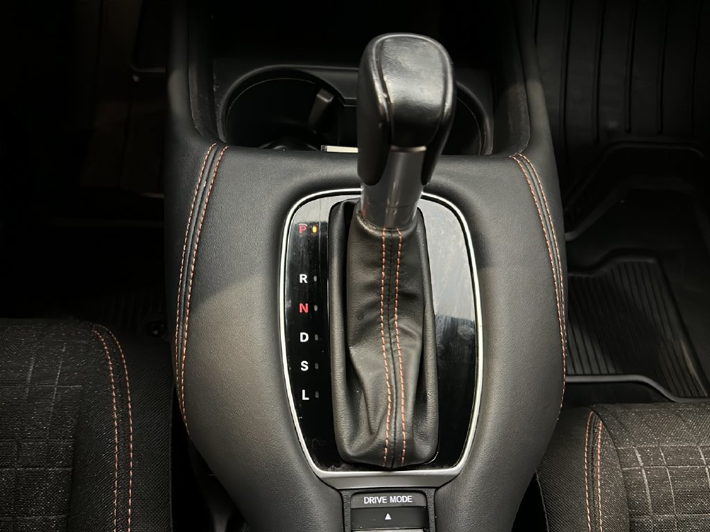 Certified 2024 Honda HR-V Sport image 31
