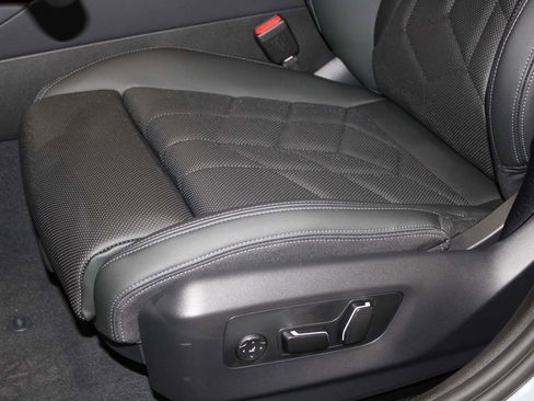 New 2026 BMW 530i w/ M Sport Package image 14