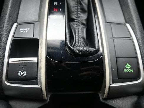 Used 2020 Honda Civic Sport image 29