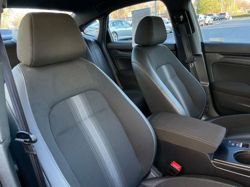 Used 2024 Honda Civic Sport image 30