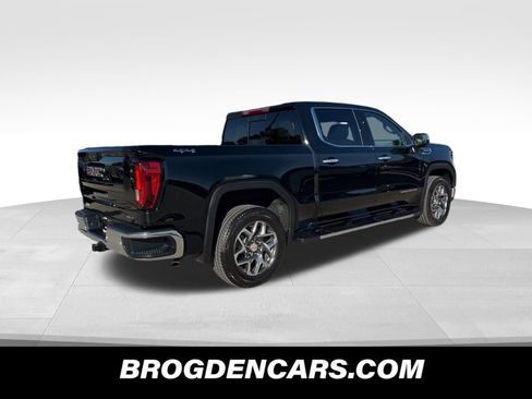 New 2026 GMC Sierra 1500 SLT w/ SLT Premium Plus Package image 3