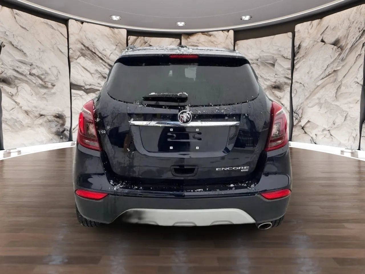 Used 2022 Buick Encore Preferred w/ Safety Package AWD/4WD image 4
