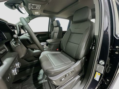 New 2026 GMC Sierra 2500 Denali w/ Denali Reserve Package image 22