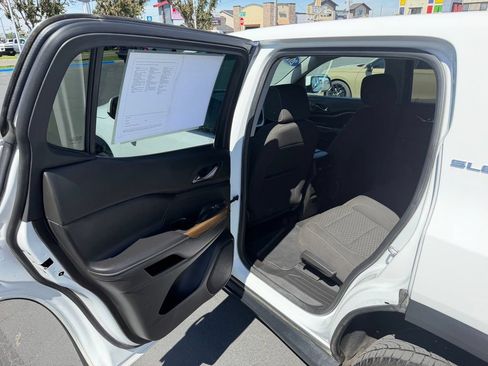 Used 2019 GMC Acadia SLE AWD/4WD image 11