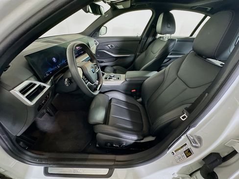 Used 2025 BMW 330i Sedan image 13