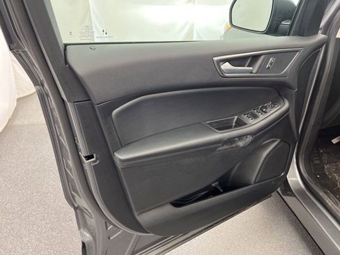 New 2024 Ford Edge SE image 11