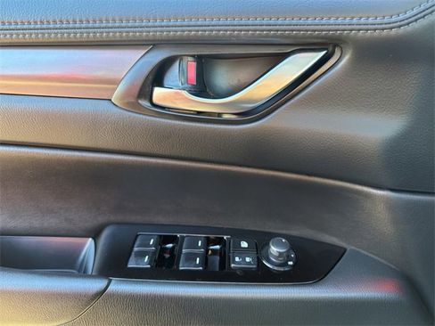 Used 2024 MAZDA CX-5 AWD 2.5 S w/ Preferred Package image 18