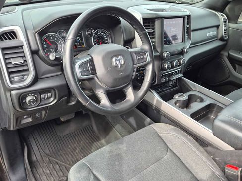 Used 2019 RAM 1500 Big Horn AWD/4WD image 2
