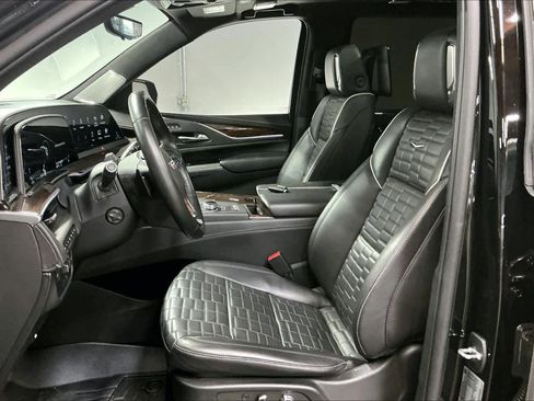 Used 2022 Cadillac Escalade Sport Platinum image 27