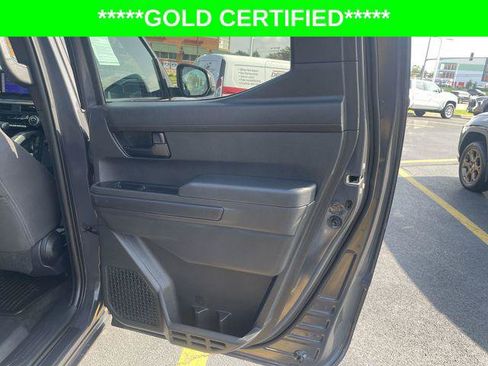 Certified 2024 Toyota Tacoma SR5 AWD/4WD image 36