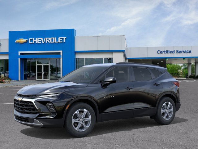 New 2026 Chevrolet Blazer LT w/ Convenience Package FWD image 2