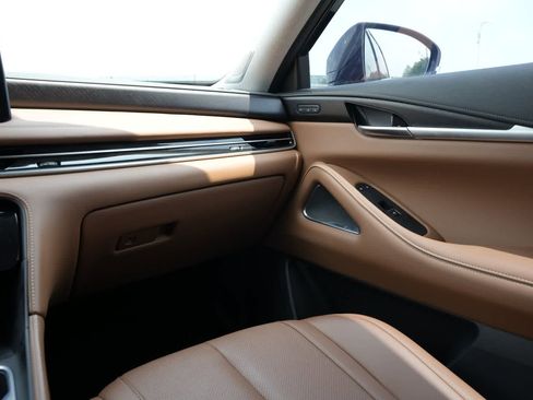 Used 2023 INFINITI QX60 Sensory w/ Vision Package AWD/4WD image 8