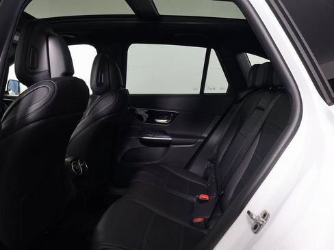 Certified 2024 Mercedes-Benz GLC 300 4MATIC image 11
