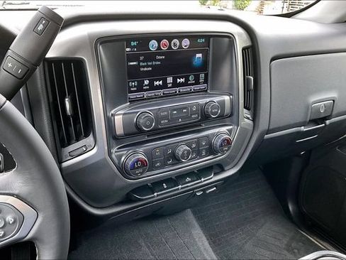 Used 2018 Chevrolet Silverado 1500 LT w/ All Star Edition RWD image 14
