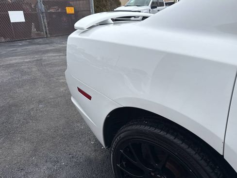 Used 2011 Dodge Charger R/T image 17