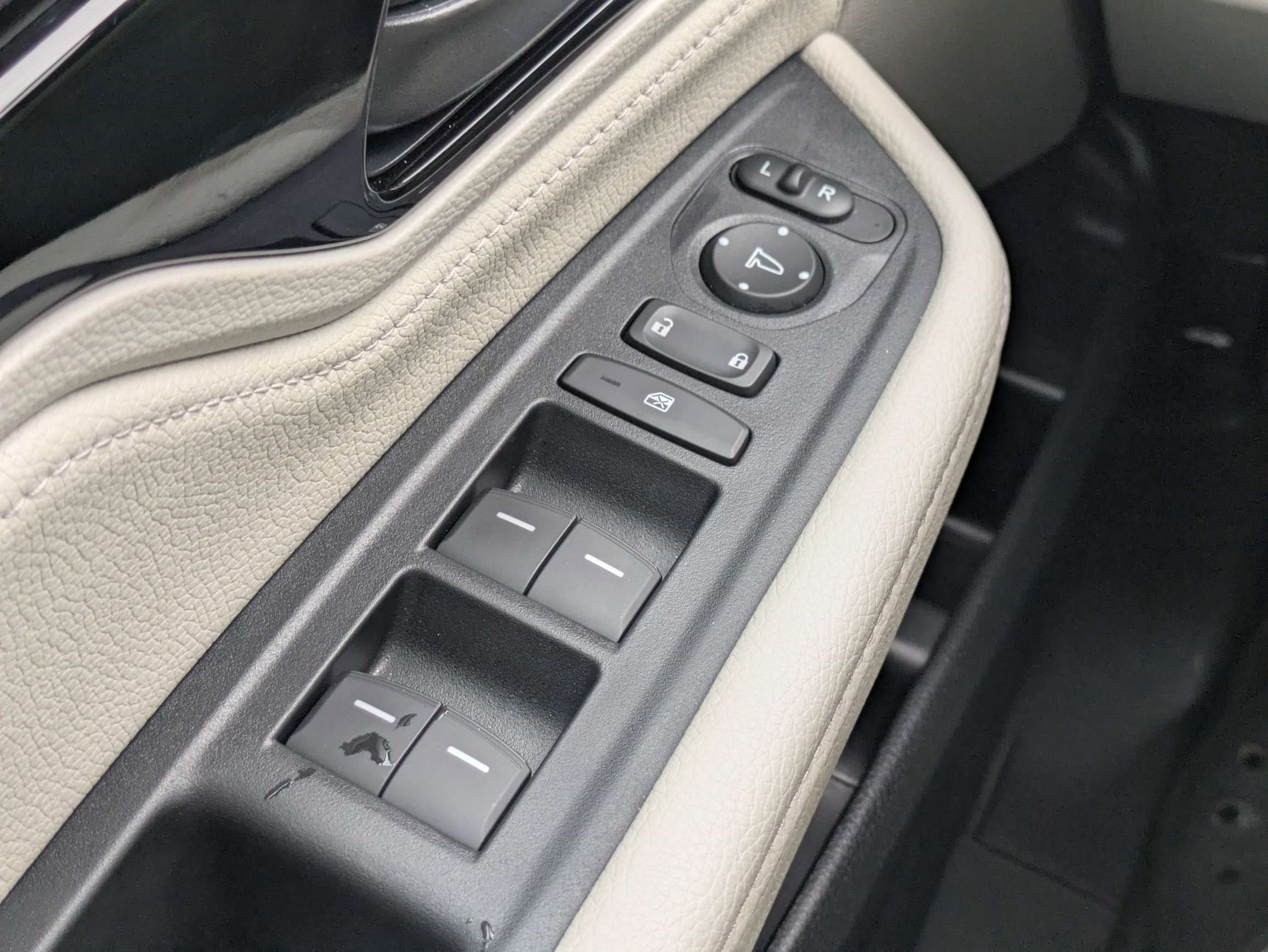 Certified 2026 Honda Odyssey Touring image 31