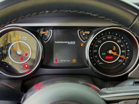 Used 2022 Jeep Wrangler Unlimited Sport image 15